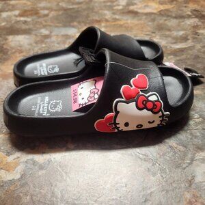 Hello Kitty Big Kids Slides / Sandals - Size 2-3 - NWT